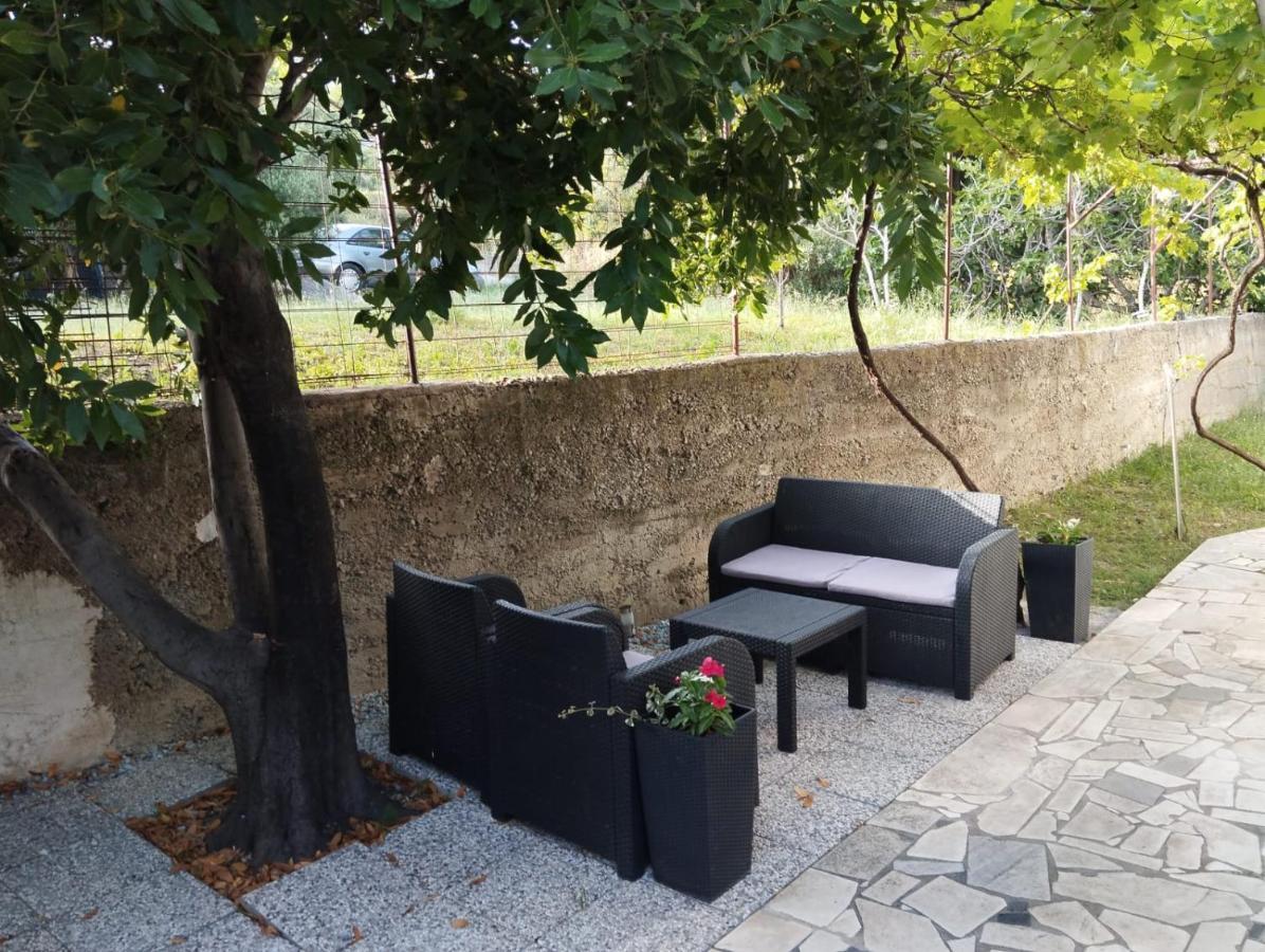 M&M Pelivan Apartments Solin Exterior foto