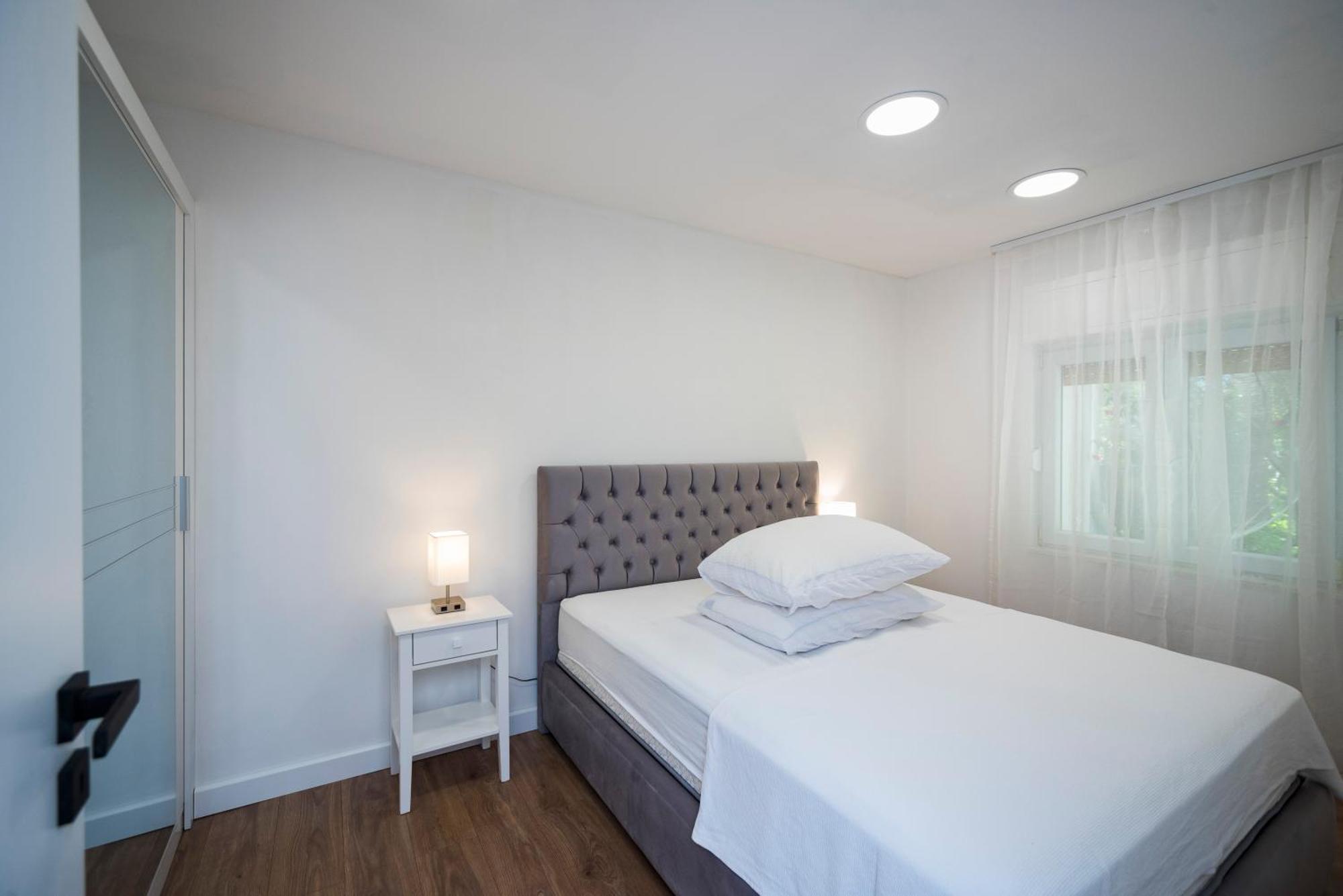 M&M Pelivan Apartments Solin Exterior foto