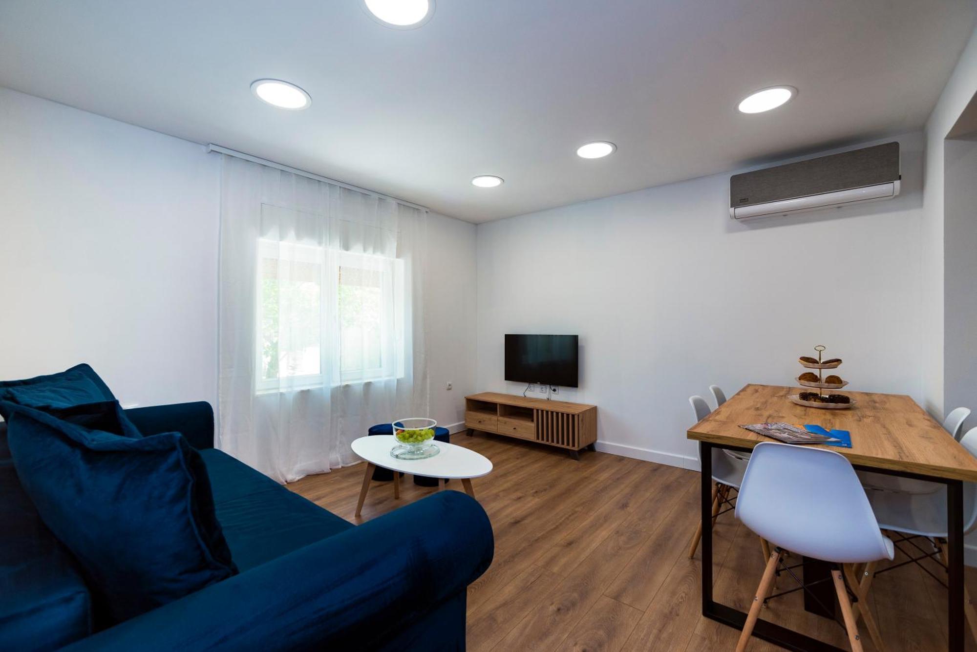 M&M Pelivan Apartments Solin Exterior foto